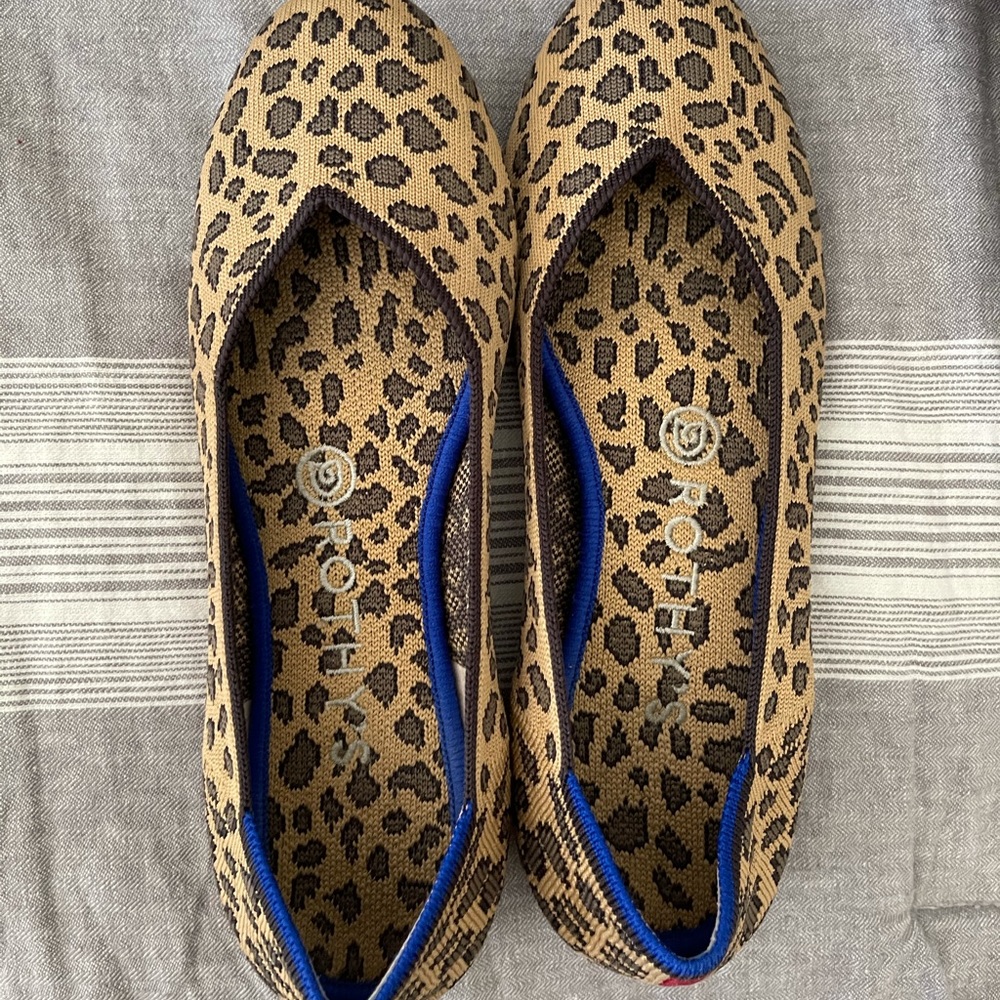 Leopard round toe rothy’s